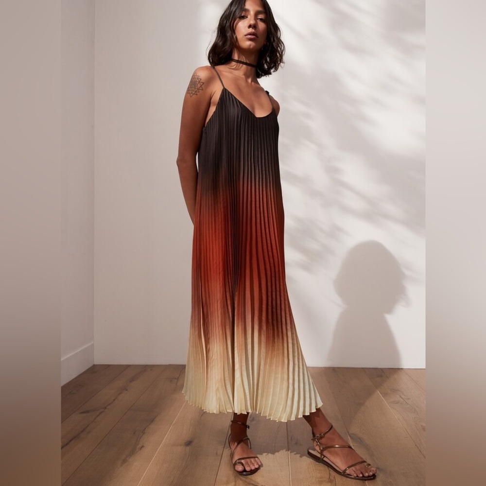 NEW Banana Republic Ombré Satin Pleated Midi Dress -  Sonoran Beige SOLD OUT